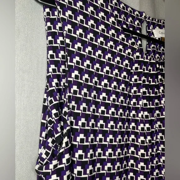 Calvin Klein purple stretch sleeveless tank-top blouse - Picture 2 of 6